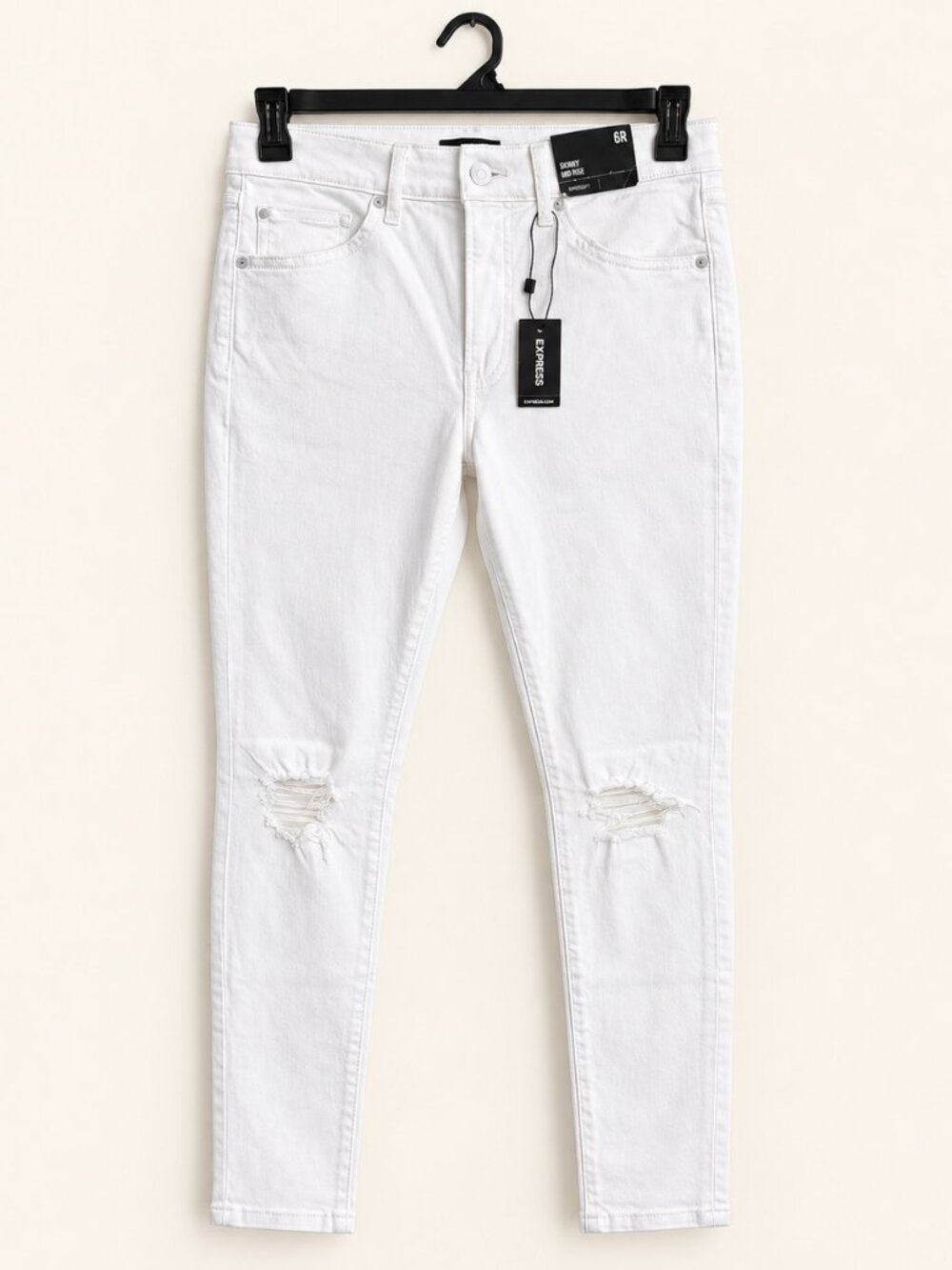 NWT Express Supersoft Mid Rise Skinny Jeans 6R White Distressed